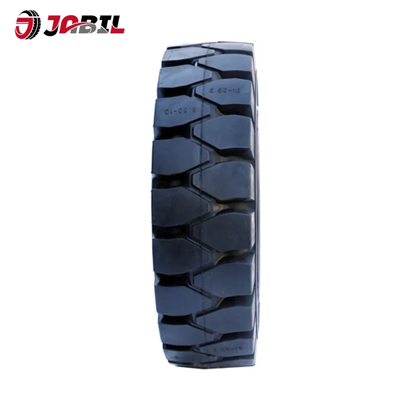 Zeintzuk dira pneumatiko erresistenteak pneumatiko solidoen abantailak pneumatiko arruntekiko?